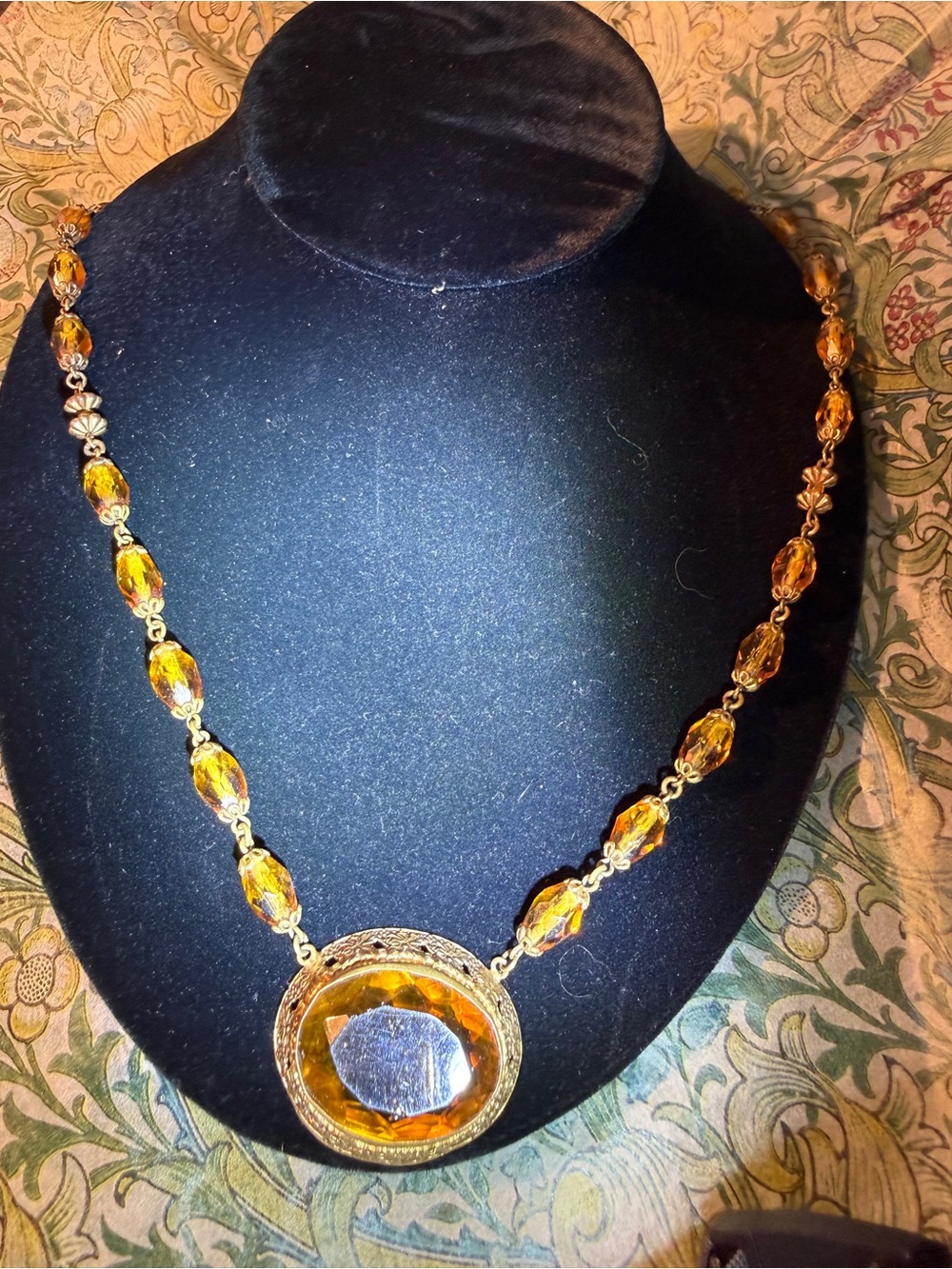 Vintage necklace -gold faceted glass -antique estate -23” long -brass Victorian - Picture 2 of 7